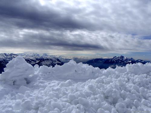 wallpaper: Sneeuw op de Alpen, Zwitserland